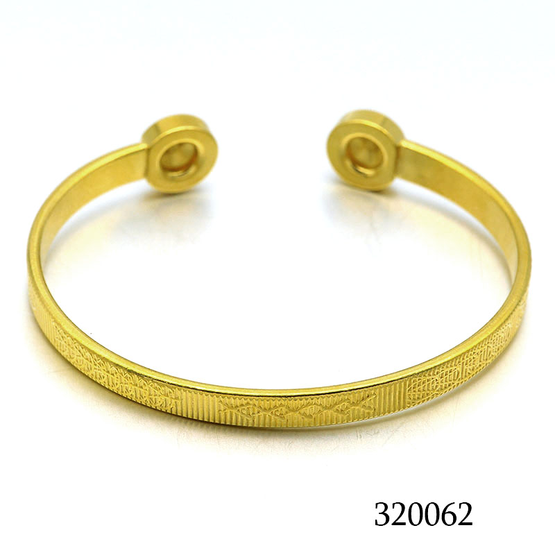 320062         